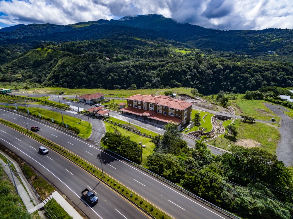 withdrawn - Large Condo with Great View for Sale in Boquete, Panama - Gran Condominio con Excelente Vista a la Venta en Boquete, Panamáwithdrawn - Large Condo with Great View for Sale in Boquete, Panama - Gran Condominio con Excelente Vista a la Venta en Boquete, Panamá photo 12