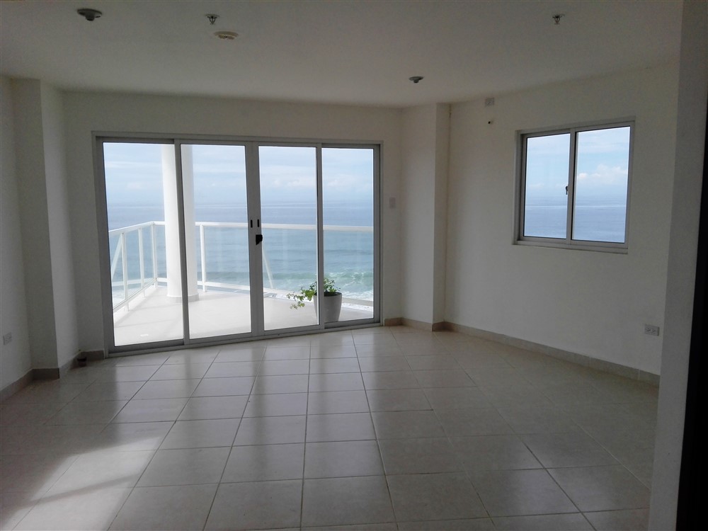 Ocean View Condominium on the Beach in Las Olas Resort, Chiriqui Province, Panama - Near Boquete & David, Panama photo 3