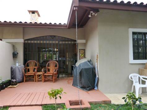 sold Duplex Townhouse in Volcancito Village Boquete photo 2