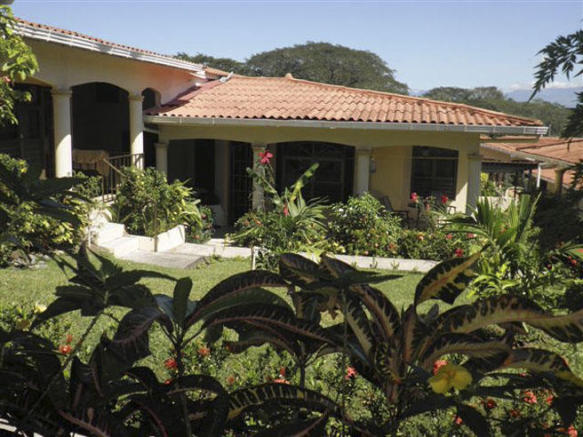 Sold Condo for Sale in David, Panama – Furnishings Included – Swimming Pool – Secure photo 2