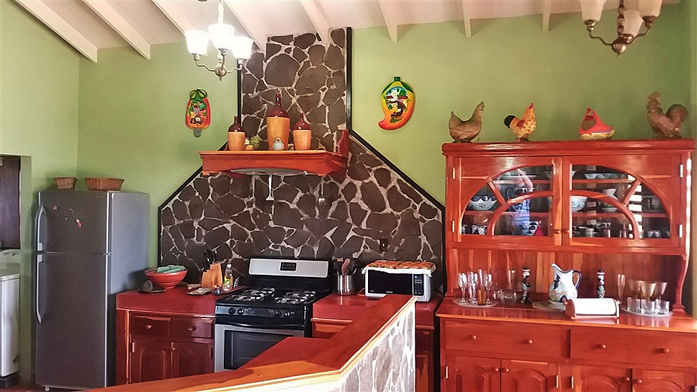 Beachfront House for Sale in La Barqueta, Las Olas Resort, Panama – Furnishings Included – Casa Frente al Mar en Venta en La Barqueta, Las Olas Resort, Panamá – Muebles Incluidos photo 9