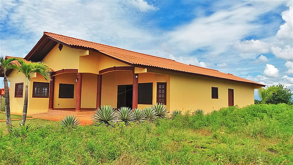 Beachfront House for Sale in La Barqueta, Las Olas Resort, Panama – Furnishings Included – Casa Frente al Mar en Venta en La Barqueta, Las Olas Resort, Panamá – Muebles Incluidos