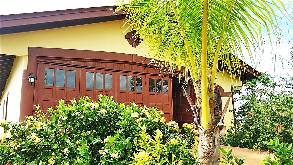 Beachfront House for Sale in La Barqueta, Las Olas Resort, Panama – Furnishings Included – Casa Frente al Mar en Venta en La Barqueta, Las Olas Resort, Panamá – Muebles Incluidos photo 4
