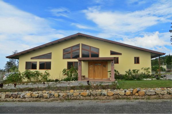 sold Santa Lucia, Volcancito, Boquete, Panama Home for Sale with Two Income-Producing Apartments