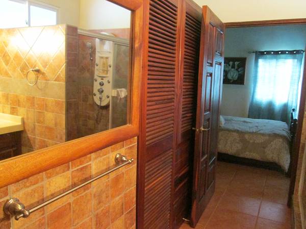sold Large 5BD House plus Swimming Pool near Boquete & David photo 3