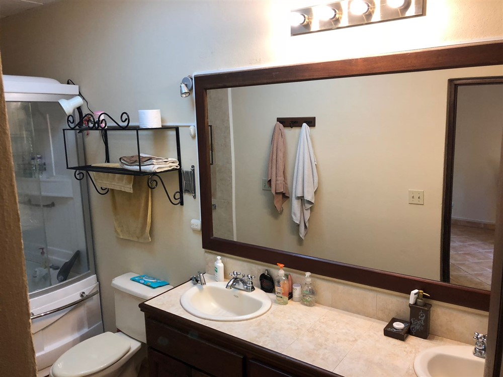 Large Riverfront Condominium for Sale in Valle Escondido, Boquete, Panama – Furnishings and Club Membership Included – Condominio Grande en Venta en Valle Escondido, Boquete, Panamá photo 10