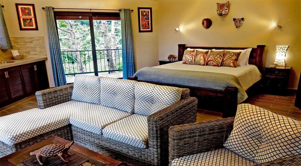 Top Rated Boutique Hotel in Panama is Now For Sale – Established Income Stream – Was 12 Units – Unit 13 Just Added – Most Five Star Reviews of Any Panama Hotel – Mejor Hotel Boutique en Boquete a la Venta photo 6