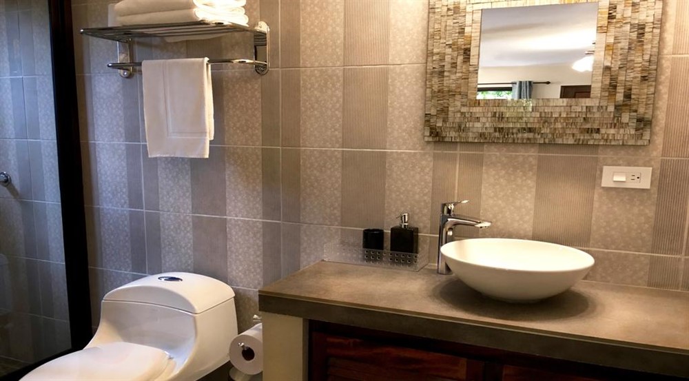 Top Rated Boutique Hotel in Panama is Now For Sale – Established Income Stream – Was 12 Units – Unit 13 Just Added – Most Five Star Reviews of Any Panama Hotel – Mejor Hotel Boutique en Boquete a la Venta photo 5