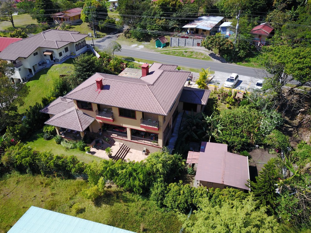 withdrawn - #1 Bed and Breakfast in Boquete For Sale - Profitable Boquete Business - Would Also Make a Wonderful Downtown Luxury 7 Bedroom Residence - # 1 Hotel Boutique en Boquete a la Venta - Negocio Rentable de Boquete