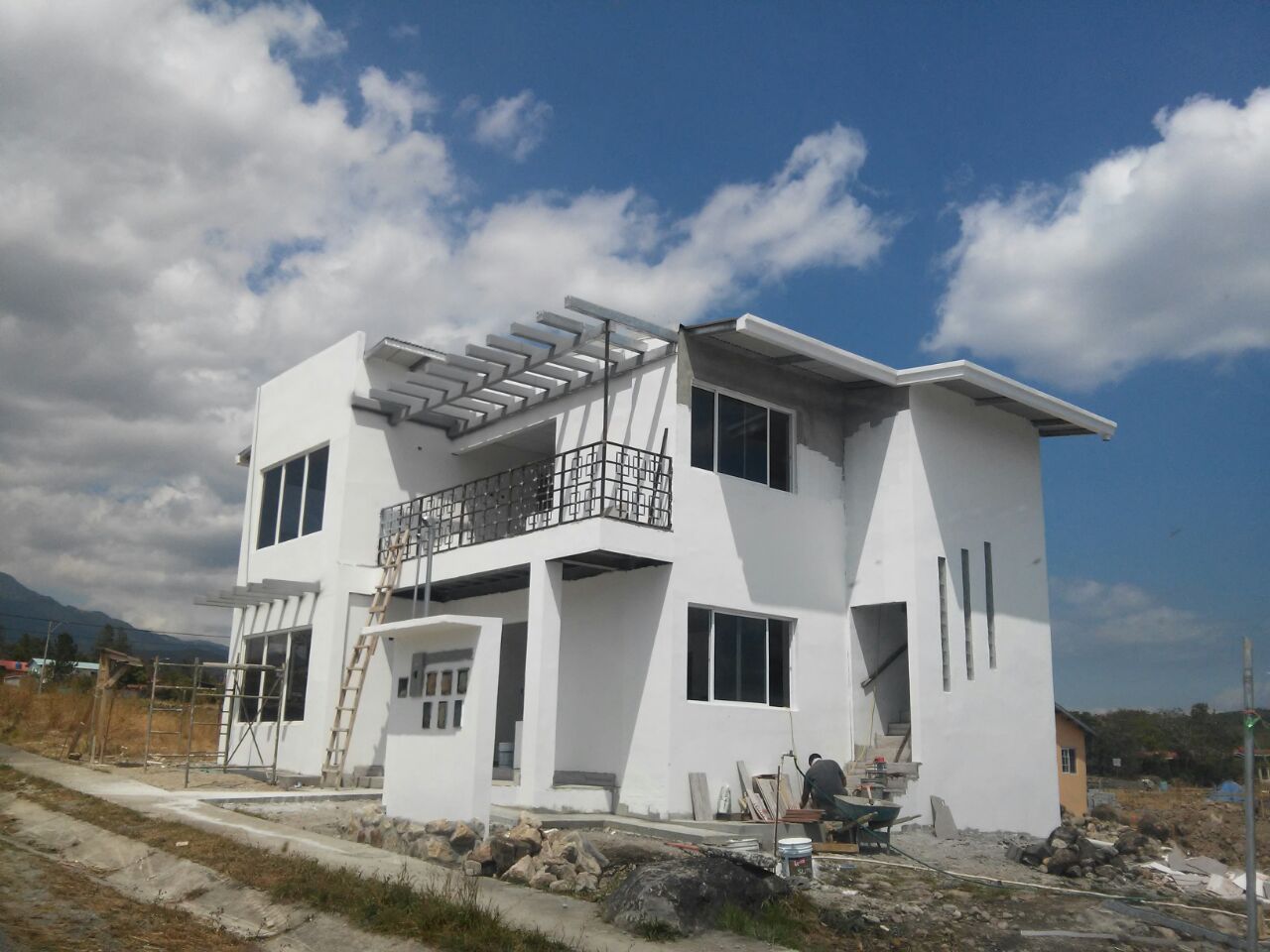 Two New Condominiums in Alto Boquete, Panama - Dos Nuevos Condominios en Alto Boquete, Panamá