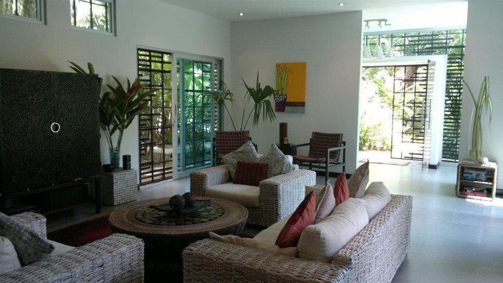 withdrawn - Tropical Villa in Coronado with Swimming Pool and Hair Salon photo 6
