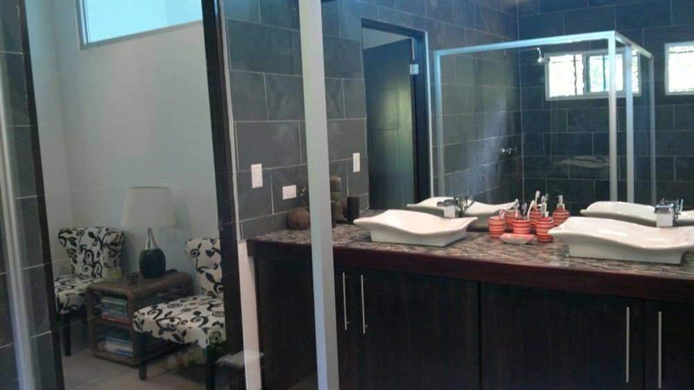 withdrawn - Tropical Villa in Coronado with Swimming Pool and Hair Salon photo 9