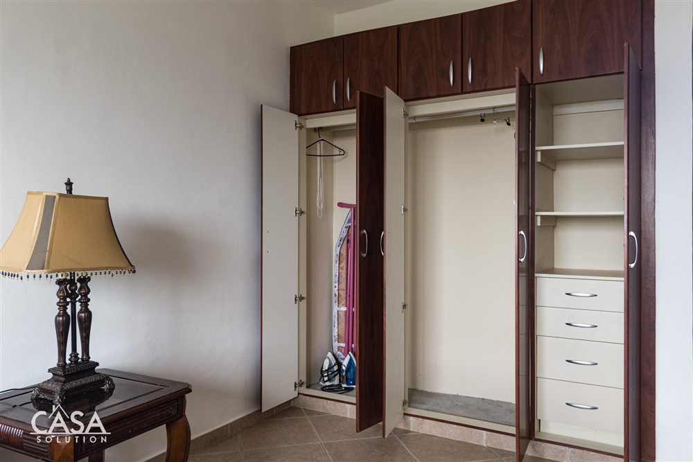 Sold by Casa Solution - High Quality Condominium with Three Balconies & Great Views for Sale in Boquete Country Club - Furnishings Included! - ¡Los Muebles Están Incluidos! photo 9