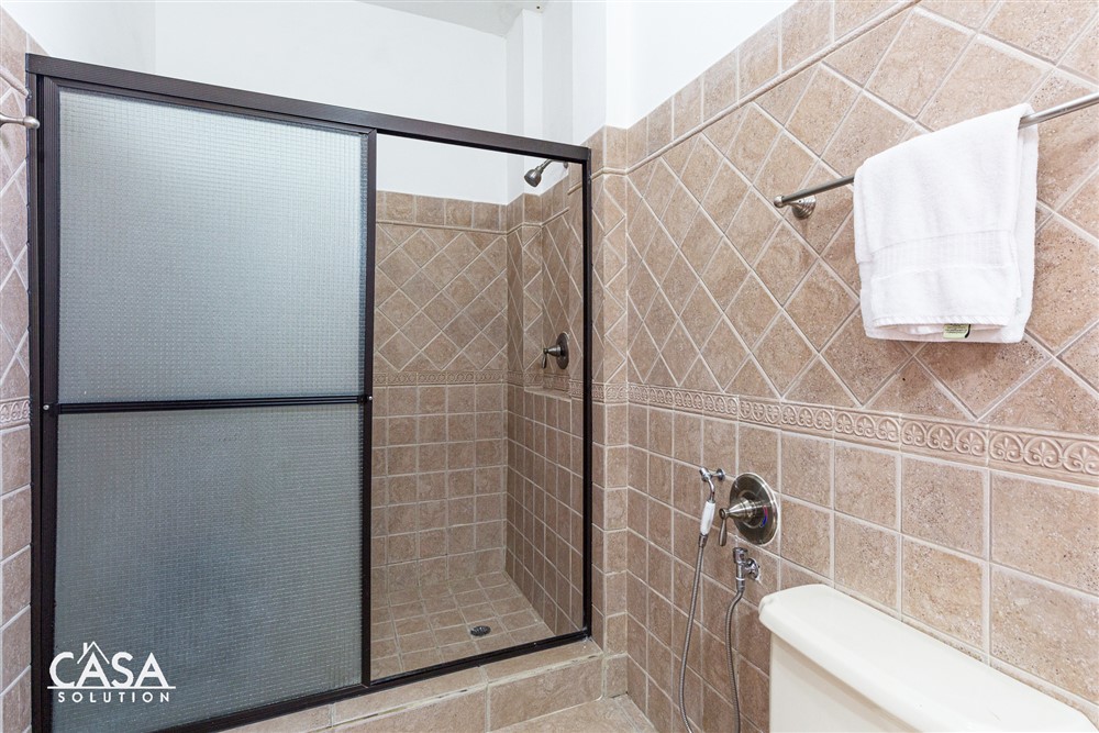 Sold by Casa Solution - High Quality Condominium with Three Balconies & Great Views for Sale in Boquete Country Club - Furnishings Included! - ¡Los Muebles Están Incluidos! photo 12
