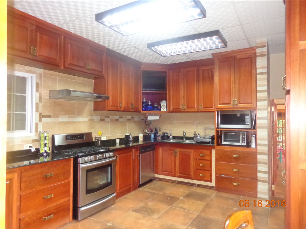 withdrawn Downtown Boquete House For Sale on 1/2 Acre Lot - For Sale or For Rent photo 6