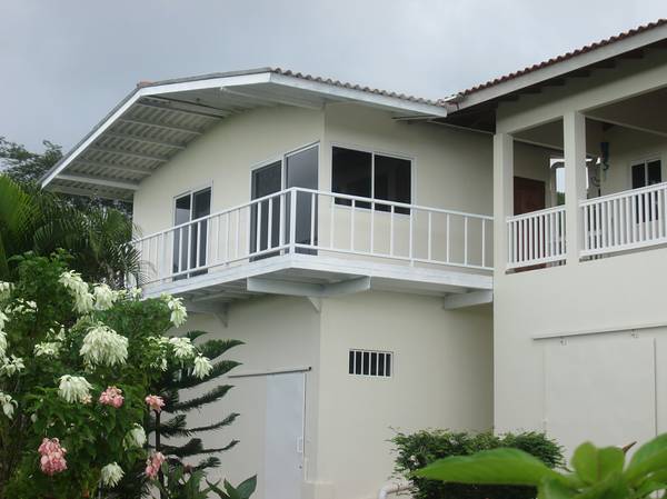 sold Large 5BD House plus Swimming Pool near Boquete & David