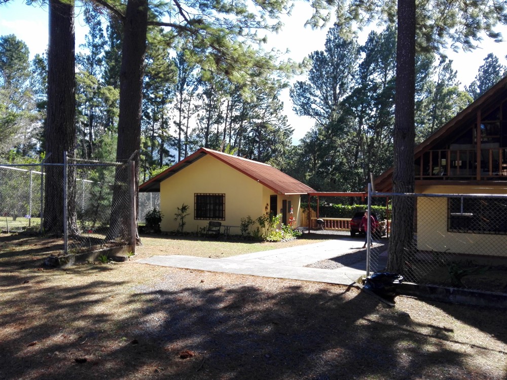 Two Mountain Houses for Sale in Volcancito, Boquete. – Price is for Both Houses Together Furnished & Turnkey. photo 7
