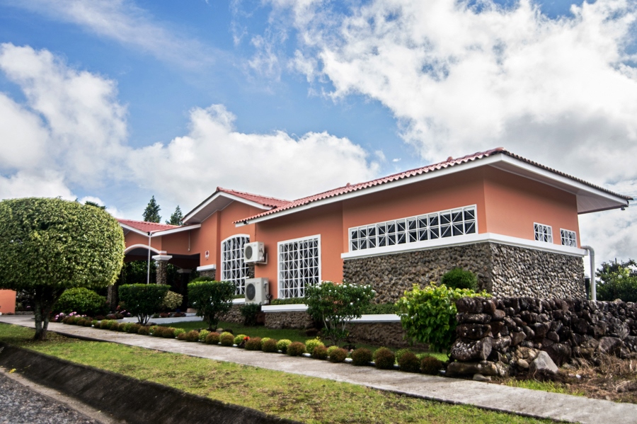 Very Nice Boquete House in El Frances, Alto Boquete, Boquete, Panama Near International School