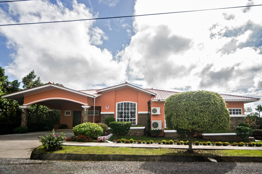 Very Nice Boquete House in El Frances, Alto Boquete, Boquete, Panama Near International School photo 2