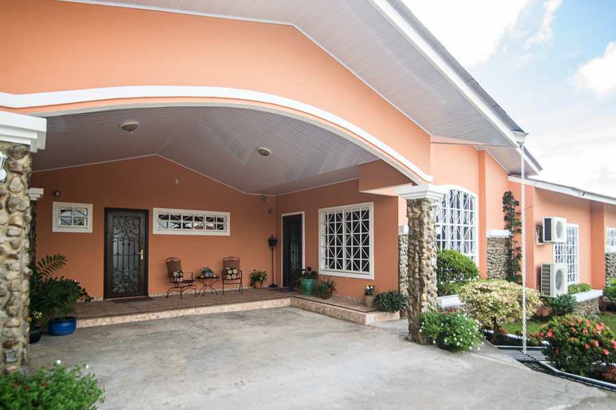 Very Nice Boquete House in El Frances, Alto Boquete, Boquete, Panama Near International School photo 3