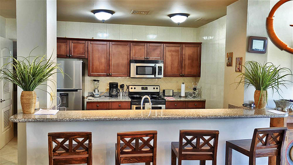 Penthouse Level Beach Condo For Sale – High Quality Three Bedroom in Las Olas, La Barqueta, Chiriqui, Panama – Furnishings Included – Condominio en Venta – Tres Recámaras de Alta Calidad en Las Olas, La Barqueta, Chiriquí, Panamá – Mobiliario Incluido photo 8