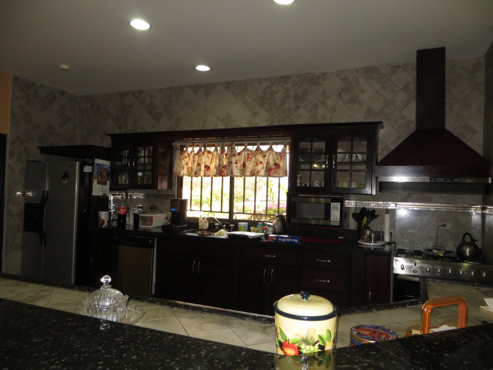 withdrawn House for Sale in Alto Dorado, Alto Boquete with Guest House - Furnished photo 11