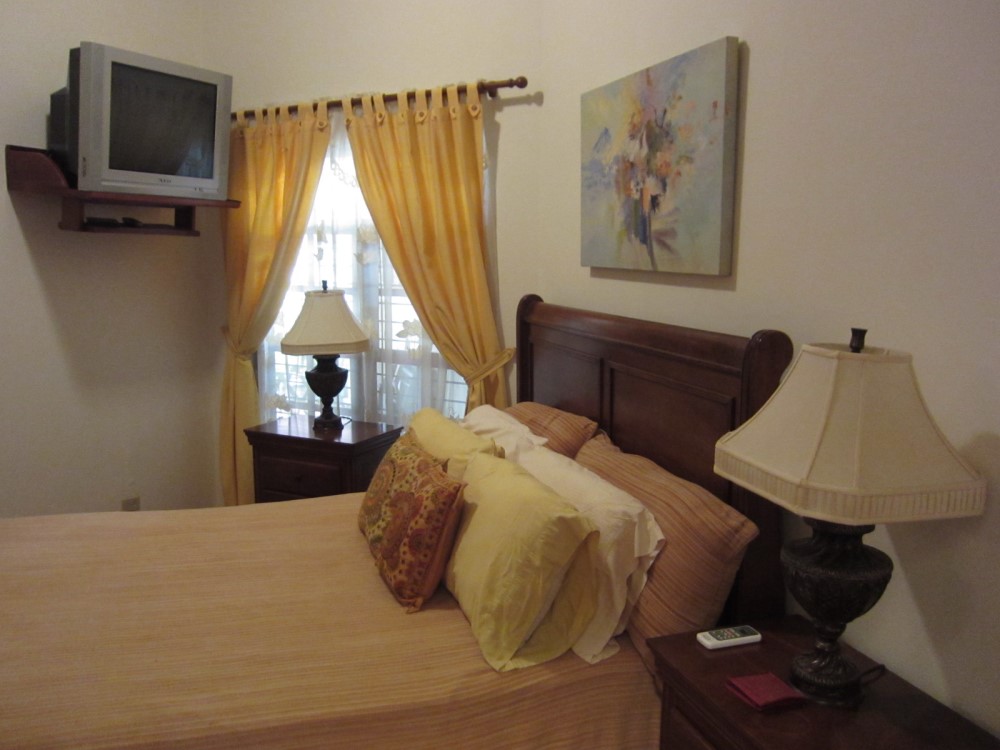 Private: sold David, Panama Double Condo – First Floor, No Stairs, Furnishings Included photo 3