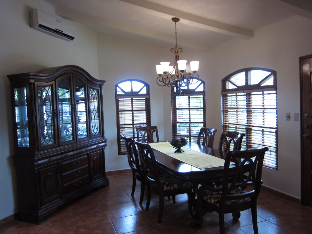 Private: sold David, Panama Double Condo – First Floor, No Stairs, Furnishings Included photo 11