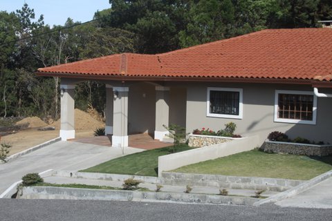 sold Duplex Townhouse in Volcancito Village Boquete