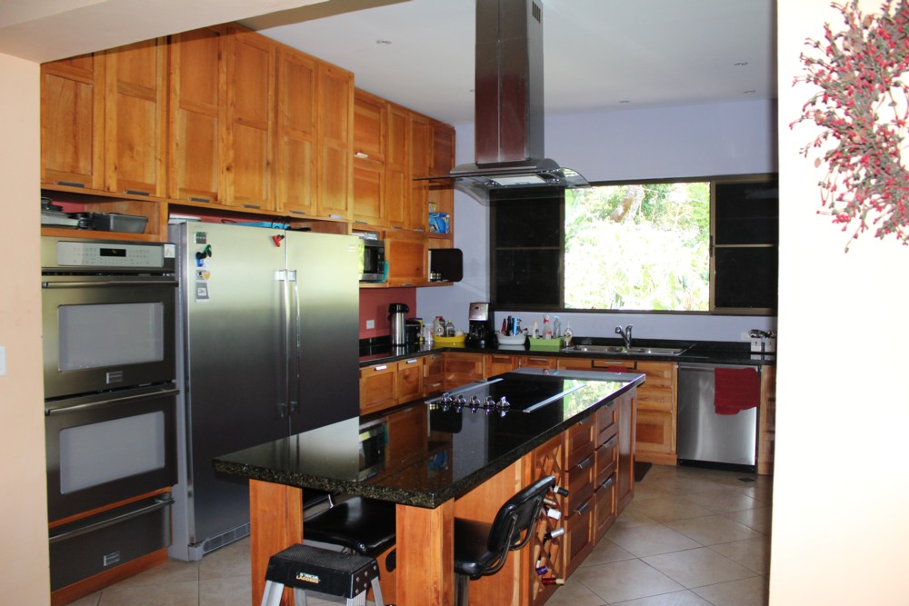 withdrawn - #1 Bed and Breakfast in Boquete For Sale - Profitable Boquete Business - Would Also Make a Wonderful Downtown Luxury 7 Bedroom Residence - # 1 Hotel Boutique en Boquete a la Venta - Negocio Rentable de Boquete photo 5