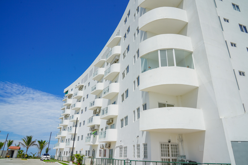 3 Bedroom Las Olas Panama Beachfront Condo for Sale in New Building