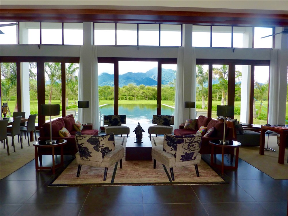 Casa Blanca Estate Property in Volcan, Panama Near Private Airstrip - Great Option for Jetsetters or Celebrities photo 11