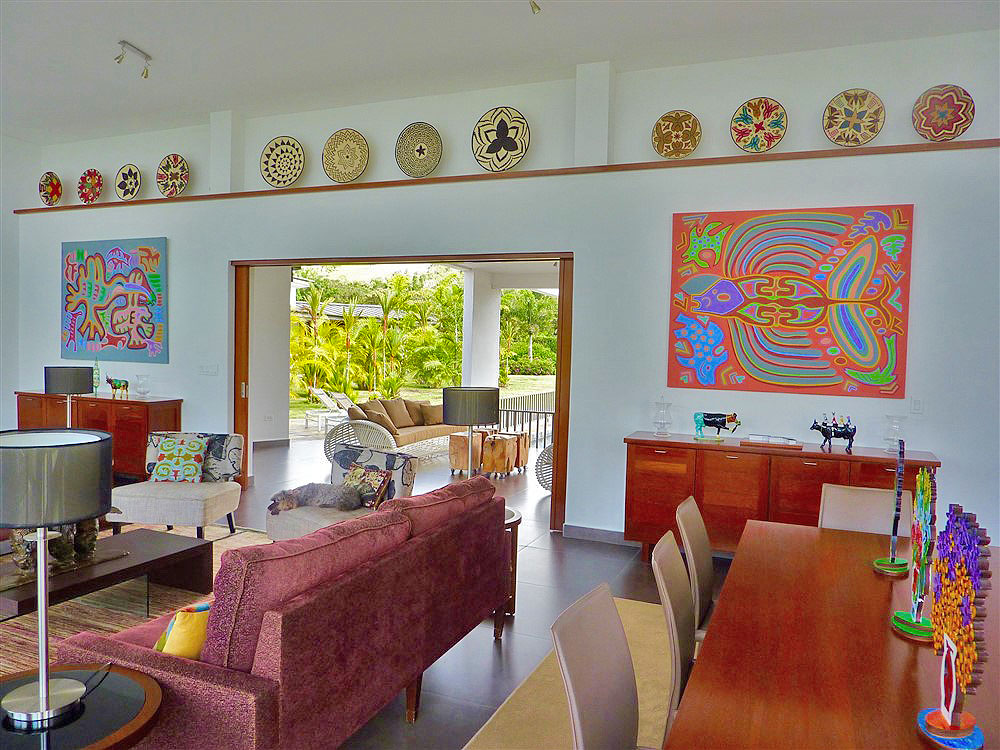 Casa Blanca Estate Property in Volcan, Panama Near Private Airstrip - Great Option for Jetsetters or Celebrities photo 6