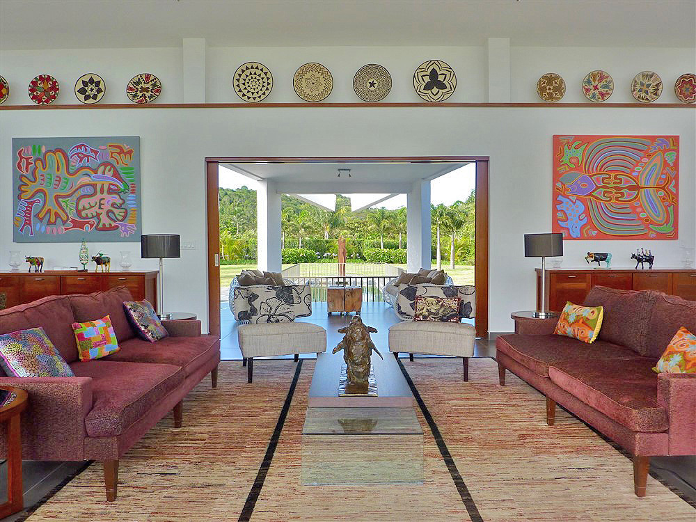 Casa Blanca Estate Property in Volcan, Panama Near Private Airstrip - Great Option for Jetsetters or Celebrities photo 5