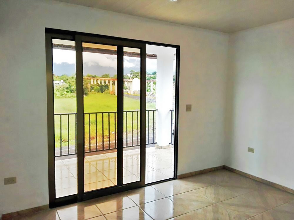 Two Unit Duplex Townhouses for Sale in El Olimpo, Boquete Panama – Price is For Both Units Combined – Dos Unidades Duplex Adosados en Venta en El Olimpo, Boquete Panamá photo 9