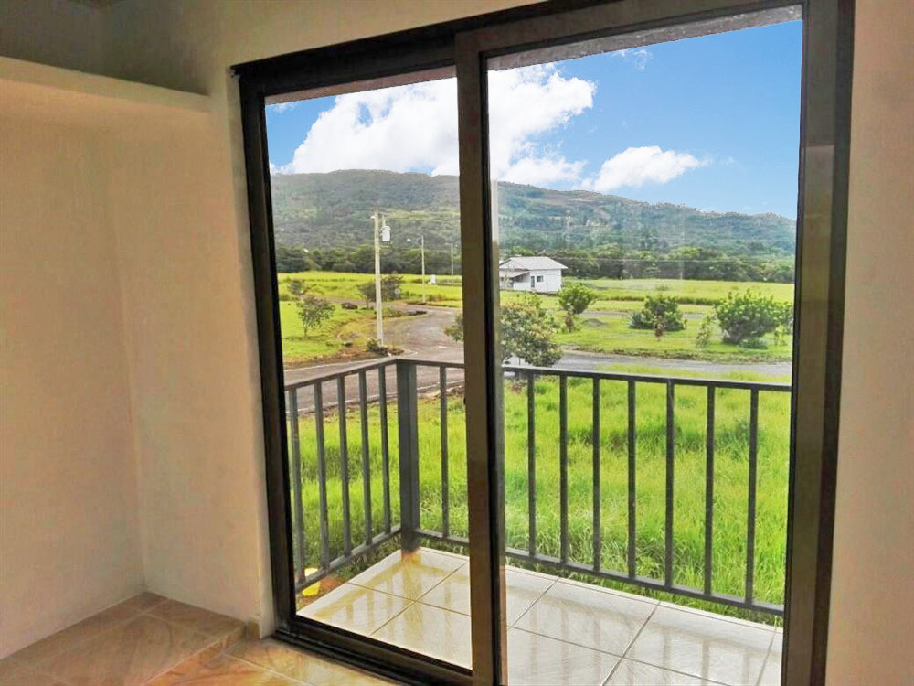 Two Unit Duplex Townhouses for Sale in El Olimpo, Boquete Panama – Price is For Both Units Combined – Dos Unidades Duplex Adosados en Venta en El Olimpo, Boquete Panamá photo 10