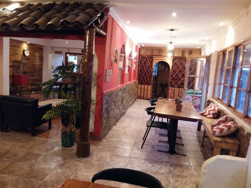 withdrawn – Building with an Operating Turnkey Restaurant & Upstairs Living Quarters in Volcan, Panama for Sale photo 2