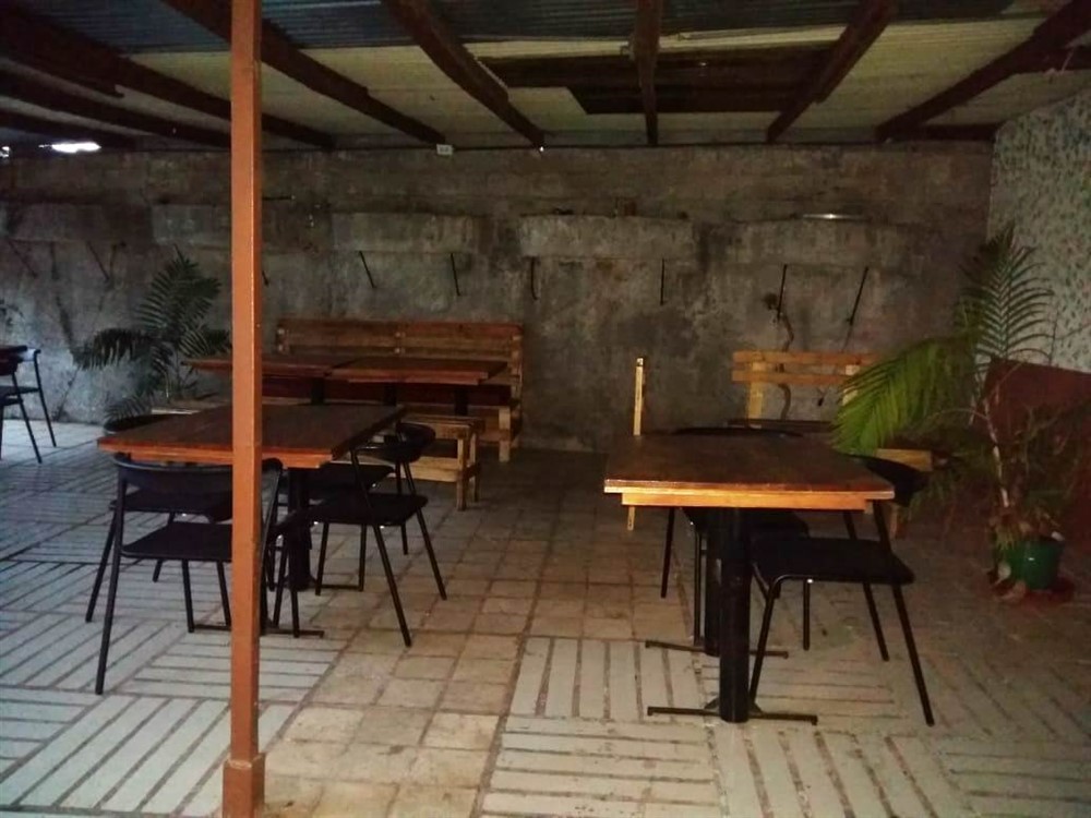 withdrawn – Building with an Operating Turnkey Restaurant & Upstairs Living Quarters in Volcan, Panama for Sale photo 5