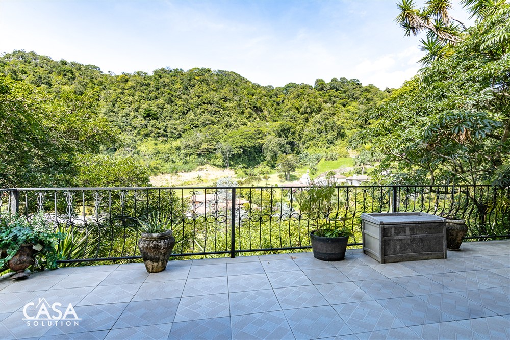 Sold by Casa Solution - Wonderful Valle Escondido, Boquete Panama House With Huge Balcony & View for Sale photo 8