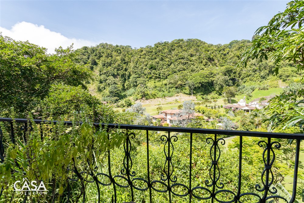 Sold by Casa Solution - Wonderful Valle Escondido, Boquete Panama House With Huge Balcony & View for Sale photo 9