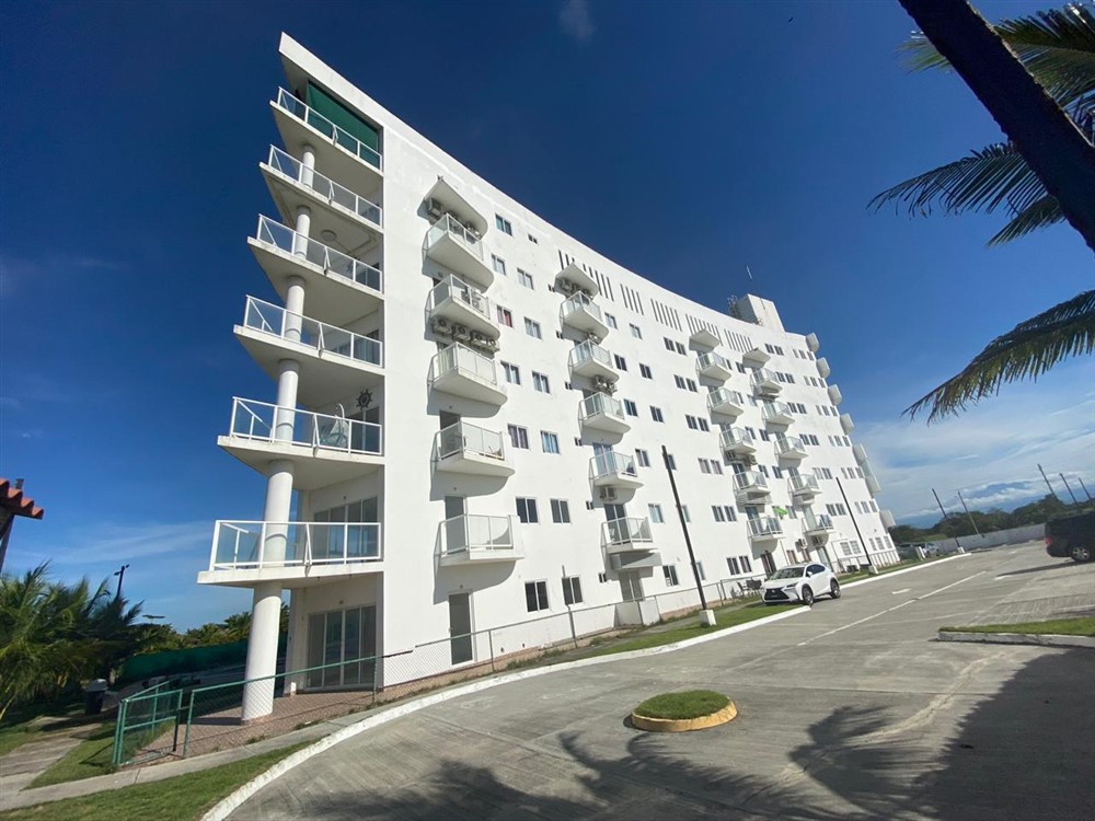 3 Bedroom Las Olas Panama Beachfront Condo for Sale in New Building photo 2