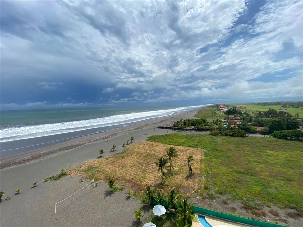 3 Bedroom Las Olas Panama Beachfront Condo for Sale in New Building photo 9