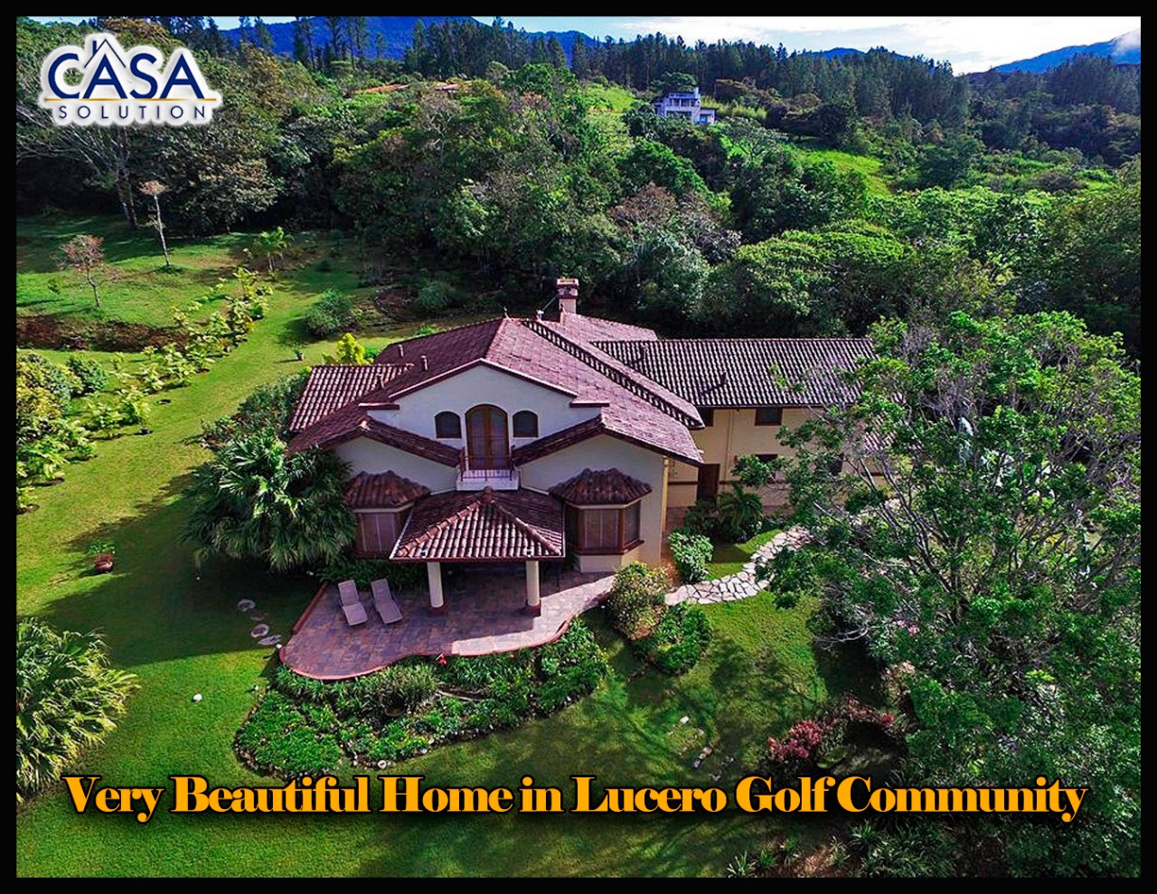 Very Beautiful Home for Sale in Boquete on a Lovely Acre of Landscaped Property in Lucero Golf Community – Incredible Views! – Hermosa Casa de Campo de Golf Lucero en Venta en Boquete en un Hermoso Acre de Propiedad Ajardinada photo 2