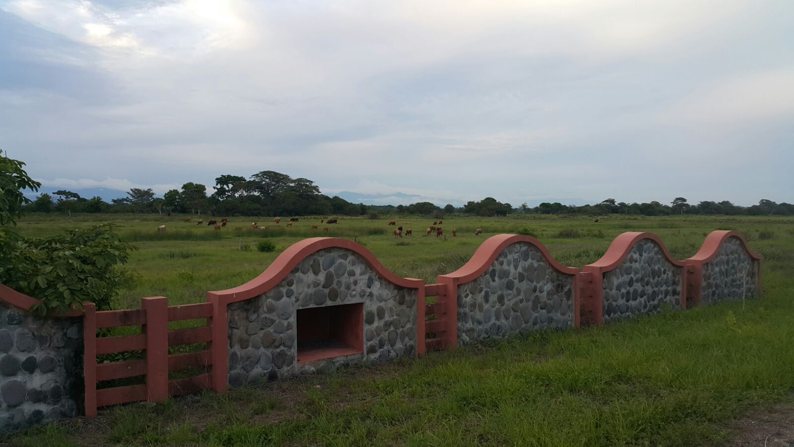 withdrawn - Beach View Lot in Las Olas Resort Development, La Barqueta, Chiriqui, Panama photo 5