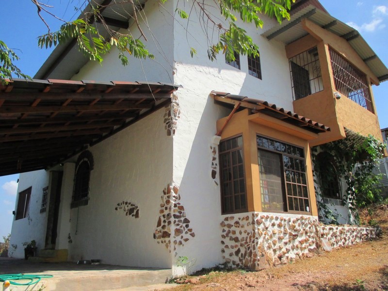 sold 45k Price Reduction! House with Stream & Over 12 Acres for Sale in El Ojal, Llano Grande, Ocu, Herrera, Panama photo 2