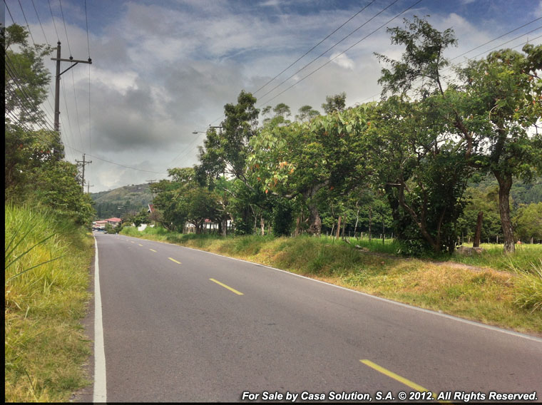 withdrawn - Prime Large Commercial Property, Downtown Boquete photo 3