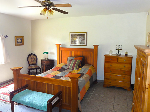Sold by Casa Solution - Valle Escondido Four Bedroom Villa Deluxe for Sale in Boquete, Panama - A Great Home, Furnishings Included photo 11