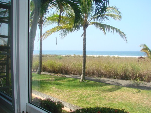 Withdrawn - High-end Panama 3BD Beach Condo - includes furnishings photo 12