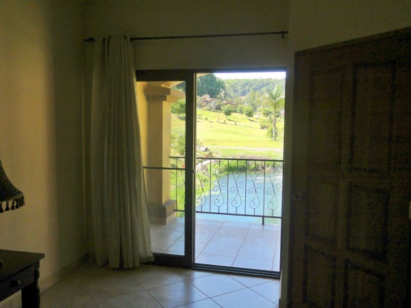 off market Lakefront Condo in Valle Escondido, Boquete - Furnished photo 10