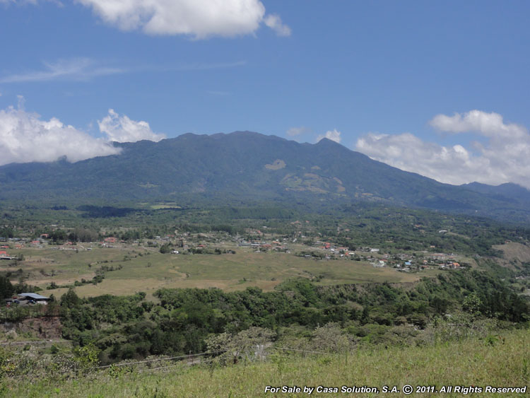 withdrawn – Great Price! Stunning Views of Volcan Baru from this Jaramillo, Boquete Property For Sale – Impresionante Propiedad con Vistas al Volcán Barú photo 3
